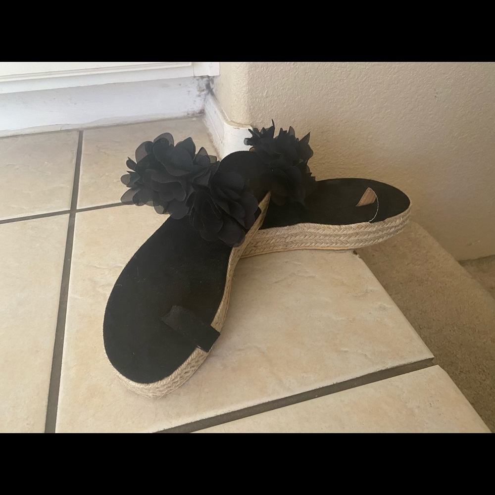 Black sandals new without tags